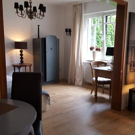 Stilvolles Altbauapartment In Ruhiger Wohngegend Apartman Duisburg